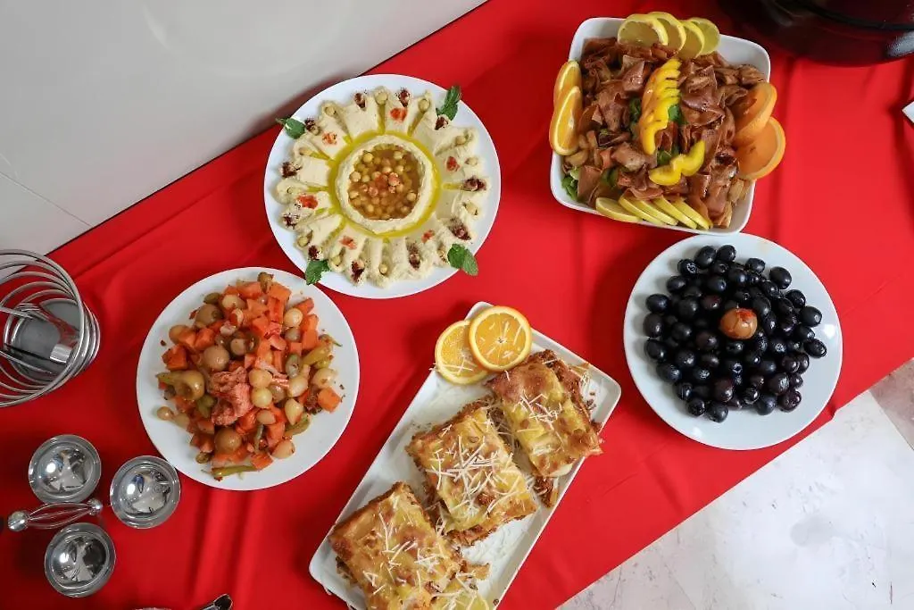 Alazmi Hotel Dubai